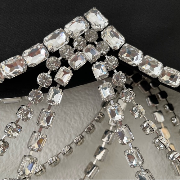 AREA DRAPED CRYSTAL SCALLOP MINI SKIRT - Picture 7 of 10